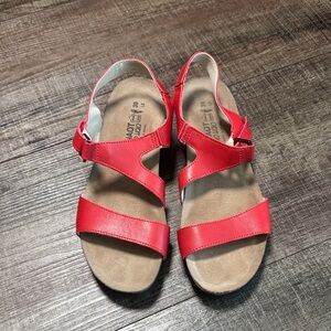 Naot Pamela Sandals 🩴